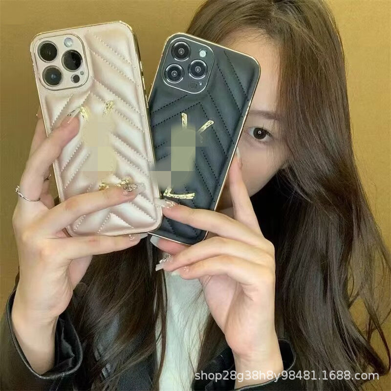 Luxury Apple iPhone 15/14/13 Pro Max Case Cover